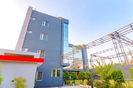 Fabhotel BSA Отели в г. Рендуа Палхэри