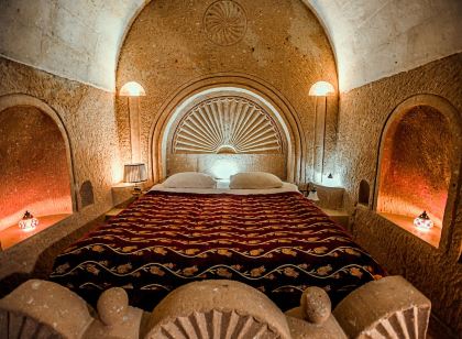 Oread Cave Suites