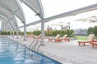 Courtyard by Marriott Shunde Longjiang - Rooftop Pools