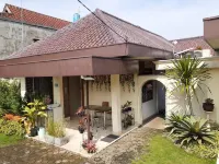 Gio Guesthouse Bogor