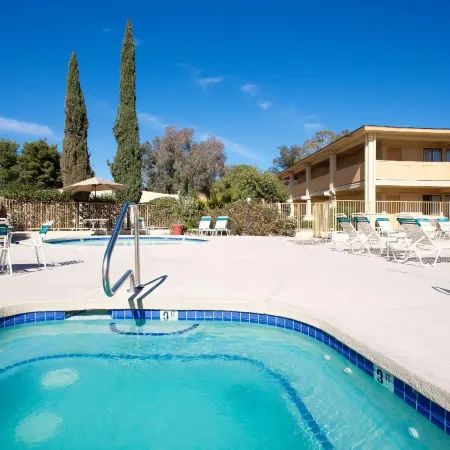 Travelodge by Wyndham Phoenix North