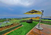 Aria Resort & Spa