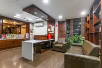 Hotel Sri Capital Residency