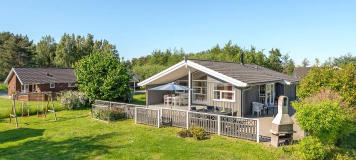 "Karoliina" - 900m from the Sea Hotels in Idestrup