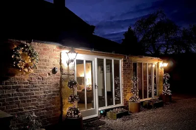 Grange Farm Lodge Hotels in Pickhill with Roxby