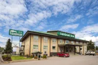 Sandman Inn Smithers Hotel dekat Bulkley Valley Museum
