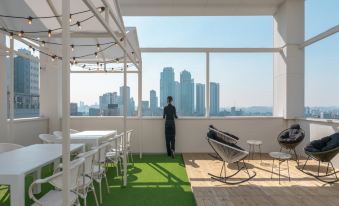 Aank Hotel Hongdae