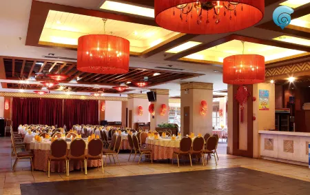 J-Hotel Отели рядом с Аэропорт Феникс