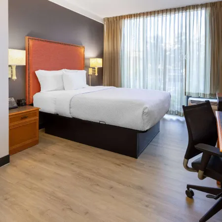 La Quinta Inn & Suites by Wyndham Kingsport TriCities Airpt