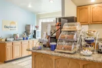 Days Inn by Wyndham Willcox - Breakfast