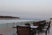 Golden Tulip Al Khobar Suites - Ocean View