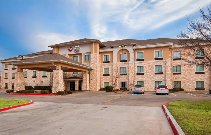 Best Western Plus Christopher Inn  Suites