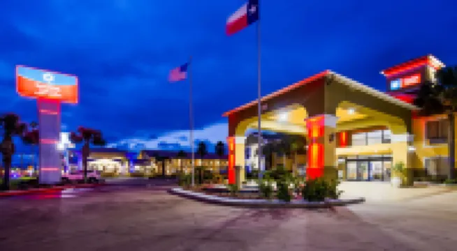 SureStay Plus Hotel by Best Western Alvin