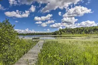 Dog-Friendly Park Falls Cottage w/ 5 Acres & Lake - Pet friendly