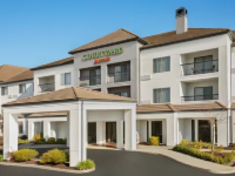 Courtyard Roseville Hotels in Placer County