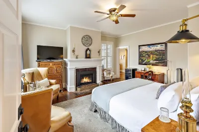 McCully House Inn