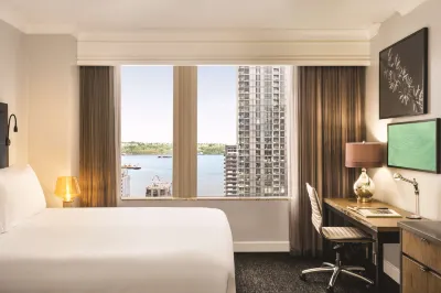 Hilton Motif Seattle Hotel in zona Sonic Bloom By Dan Corson