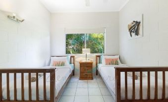 Zen Westralia: 2-Br Cozy Inner-City Apt Near Shops