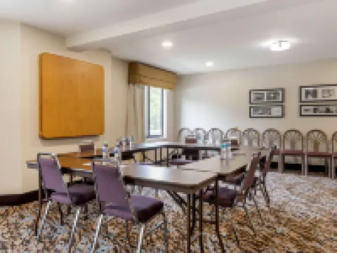 約翰遜城舒眠套房酒店 約翰遜城酒店