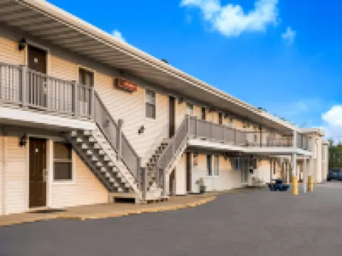 Rodeway Inn Hotels in La Crosse