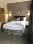 Queen Phillippa Hotels in Bobbing