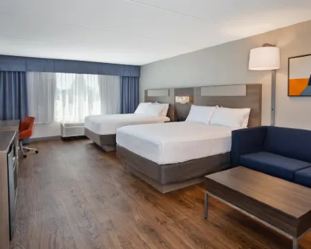 Holiday Inn Express & Suites KINGSTON CENTRAL by IHG Hoteles en Kingston