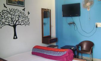 Maa Ganga Guest House