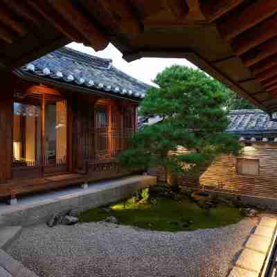 Luxury High-End Bukchon Hanokhotel Nostalgia Hotel Exterior