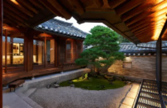 Luxury High-End Bukchon Hanokhotel Nostalgia Hotels in Bukchon Hanok Village