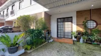 Villa Koji Lembang Hotels in Cisarua