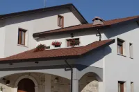 Il Riccio Home & Relax Hotels near Cattedrale dei Santi Nazario Celso e Vittore