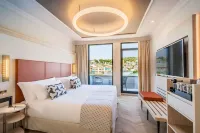 Barceló Carmen Granada Hotels near Peinador de la Reina