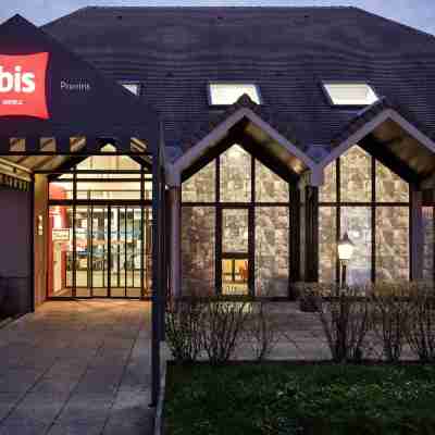 Ibis Provins Hotel Exterior