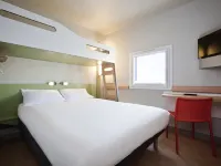 Ibis Budget Pontault-Combault RN4 Marne-la-Vallée Hotels in Pontault-Combault