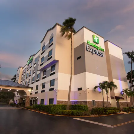 Holiday Inn Express & Suites FORT LAUDERDALE AIRPORT WEST by IHG