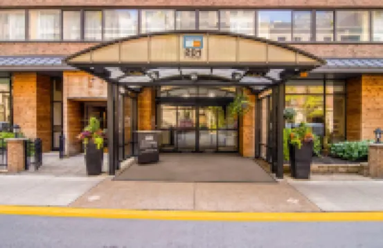 Sonesta ES Suites Chicago Downtown Magnificent Mile - Medical Hotels near 875 North Michigan Avenue