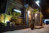 Hôtel Semiramis City Center - Balkoner