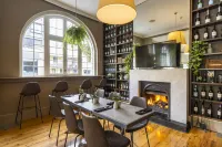 Vulcan Hotel Sydney Отели в г. Ultimo