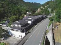 يوبارانويادو كوميا Hotels near Yubara Onsen