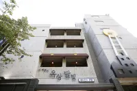 Gongju (Donghaksa) Oksangdalbit Hotels near Donghaksa