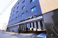 Daegu Hyeonpung Hong C Hotels near Dodong Seowon Confucian Academy