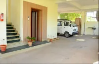 Hari Iyer Residency