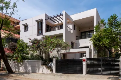 Villa 9C by Revkeys