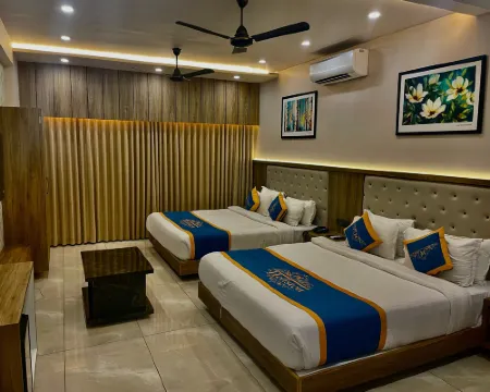 Hotel Holiston Hotels in Devbhoomi Dwarka