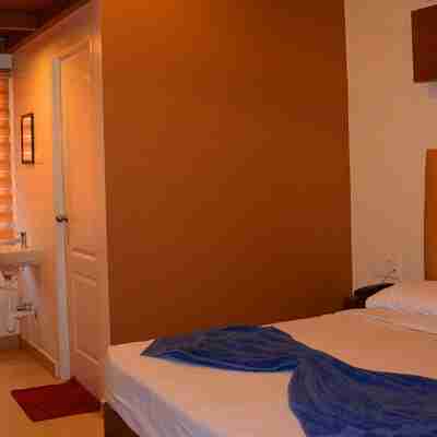 Hotel Shree Deiva Rooms