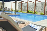 Ramada Suites by Wyndham Seafront Coral Coast - Beach