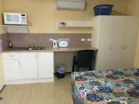 Leichhardt Accommodation - Parvekkeita