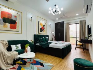 Olive Serviced Apartments, Noida