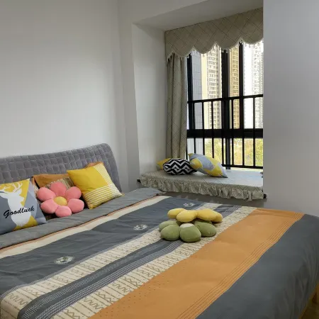 Fangdong Jianxi Apartment (Huangming Cuiling 38th Street)