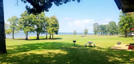 McGee's Landing Cabin #1 - Toledo Bend Lake